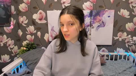 Melanie online show from December 2024 03:00:02 PM