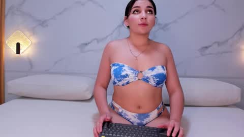 Snapshot of melanie_harl chatting on February 2026 06:52:01 PM Melanie online show from February 2026 06:52:01 PM