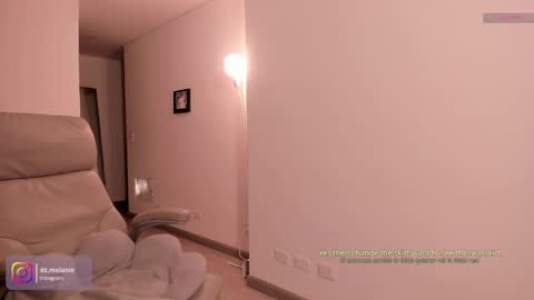 Melanie online show from October 2025 10:54:02 PM