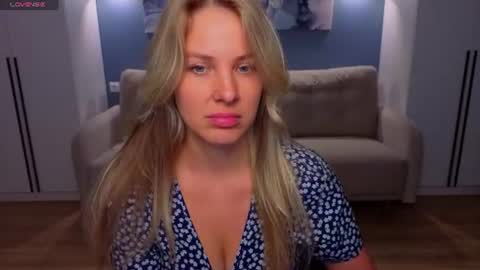 Melanie Bennett online show from June 2026 06:46:01 AM