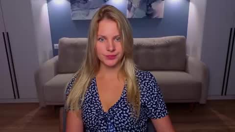 Melanie Bennett online show from July 2026 09:26:01 AM