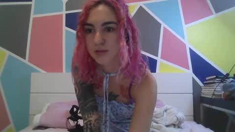 Snapshot of melaniefairy chatting on January 2025 01:17:01 AM Melanie online show from January 2025 01:17:01 AM
