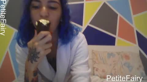 Snapshot of melaniefairy chatting on February 2025 08:28:02 AM Melanie online show from February 2025 08:28:02 AM