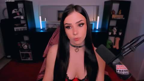 Melanie  online show from February 2026 07:40:01 PM