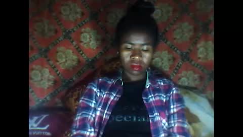 Snapshot of melanih chatting on October 2025 03:51:02 AM melanih online show from October 2025 03:51:02 AM