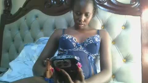 melaninblue online show from May 2026 06:13:01 PM