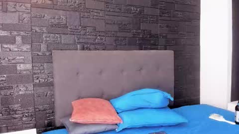 Melanny online show from November 2025 01:54:01 PM