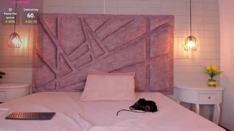 Snapshot of melany_heaven chatting on July 2026 10:49:02 PM melany_heaven online show from July 2026 10:49:02 PM