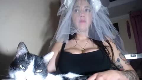 melany online show from November 2025 04:13:02 AM