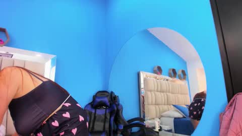 Snapshot of melany_love0 chatting on February 2026 12:48:02 PM Melany online show from February 2026 12:48:02 PM