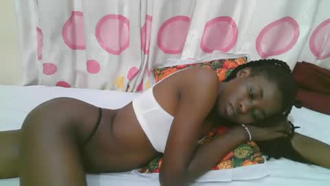 Snapshot of meldeeh chatting on October 2025 08:27:02 PM meldeeh online show from October 2025 08:27:02 PM