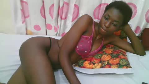 Snapshot of meldeeh chatting on October 2025 09:35:01 PM meldeeh online show from October 2025 09:35:01 PM