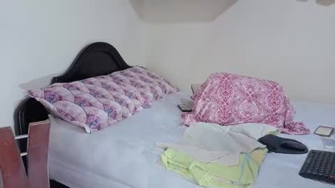 melihotxxx online show from December 2025 12:37:02 AM