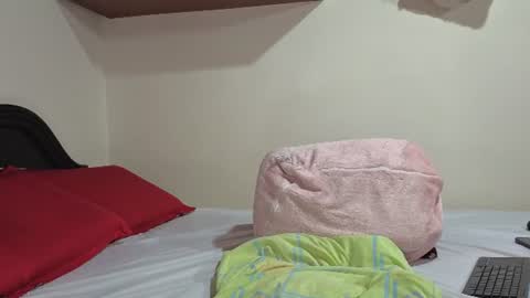 melihotxxx online show from July 2026 03:25:01 PM