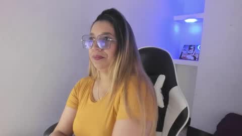 Snapshot of melisa_14 chatting on February 2026 12:16:01 PM Melisa online show from February 2026 12:16:01 PM