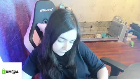 melisanilson online show from April 2026 10:22:01 PM