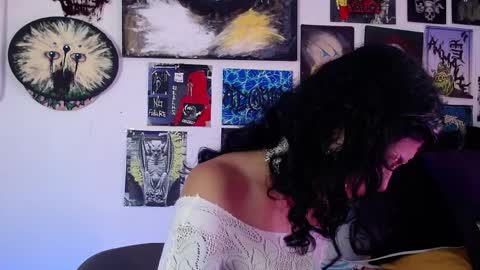 Melisa Velvet     online show from April 2026 08:42:02 PM