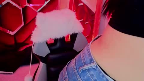 Lissa  online show from February 2026 07:03:02 PM