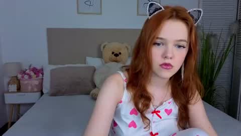 Snapshot of melissa_me0w chatting on June 2026 06:32:02 AM Melissa online show from June 2026 06:32:02 AM