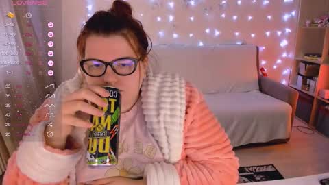 Snapshot of melissa_purr chatting on January 2025 11:48:01 AM melissa_purr online show from January 2025 11:48:01 AM