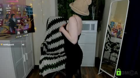 Melissa online show from January 2025 01:05:02 AM