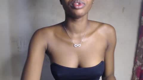 Snapshot of melissa_xx11 chatting on June 2026 08:16:01 AM melissa_xx11 online show from June 2026 08:16:01 AM