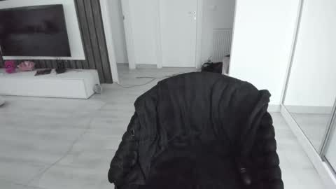 Snapshot of melissanextdoor chatting on March 2026 07:36:02 AM Ariana online show from March 2026 07:36:02 AM