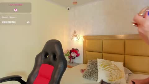    online show from April 2026 08:10:01 PM