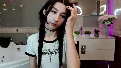 Mellisa online show from April 2026 01:10:02 AM