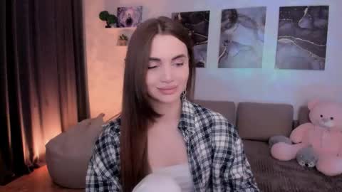 Snapshot of mellifluoustess chatting on May 2026 03:00:02 AM Tessa online show from May 2026 03:00:02 AM