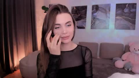 Snapshot of mellifluoustess chatting on May 2026 03:22:01 AM Tessa online show from May 2026 03:22:01 AM