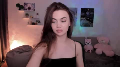 Snapshot of mellifluoustess chatting on June 2026 09:59:02 PM Tessa online show from June 2026 09:59:02 PM