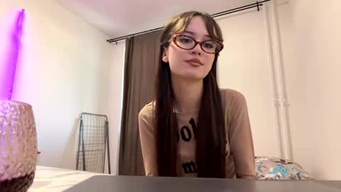 mellisa999 online show from May 2026 03:44:02 PM