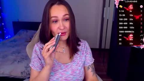 Mel online show from November 2025 01:00:02 PM