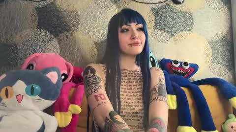 Molly online show from May 2026 03:08:02 PM