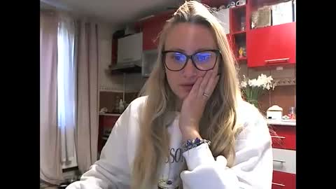 Melly online show from April 2026 07:31:01 AM