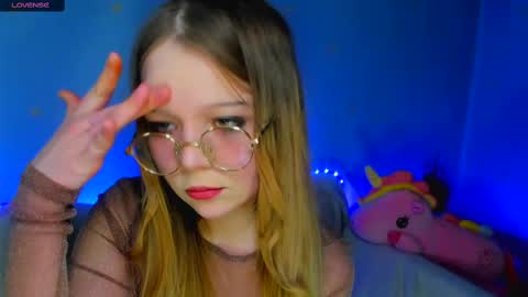 Snapshot of melmooon chatting on February 2025 07:30:01 PM MelMooon online show from February 2025 07:30:01 PM