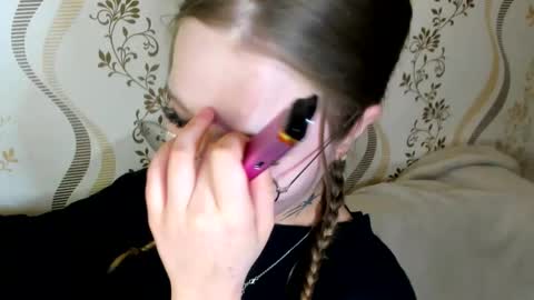 Snapshot of melmooon chatting on October 2025 03:14:02 PM MelMooon online show from October 2025 03:14:02 PM