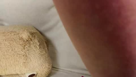 MelMooon online show from March 2026 09:53:02 PM