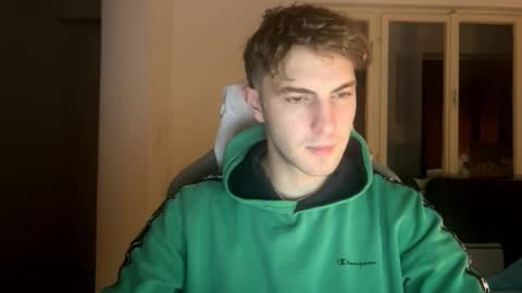 Snapshot of melodicass chatting on December 2024 11:17:01 PM Melodicass online show from December 2024 11:17:01 PM