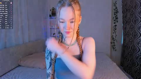 Snapshot of melodievejar chatting on March 2026 04:06:01 AM melodievejar online show from March 2026 04:06:01 AM