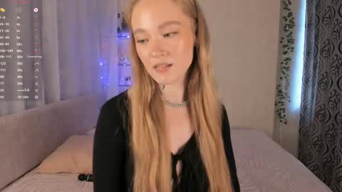 Snapshot of melodievejar chatting on May 2026 01:38:02 PM melodievejar online show from May 2026 01:38:02 PM