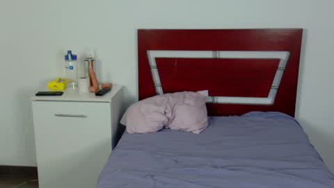 Snapshot of melody24_ chatting on December 2024 08:16:01 PM melody24_ online show from December 2024 08:16:01 PM