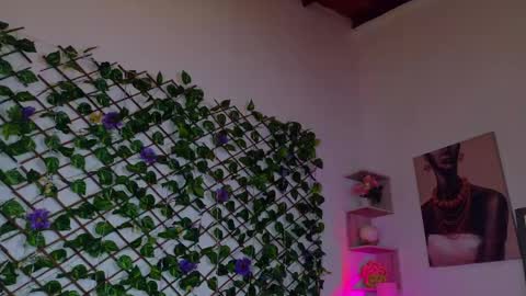 melody_cute10 online show from April 2026 07:58:02 PM