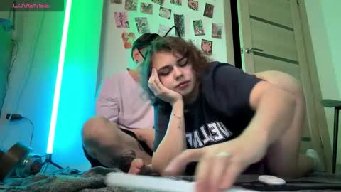 melody_song online show from November 2025 03:36:02 PM