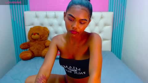 I AM MELODY online show from December 2024 04:04:02 PM