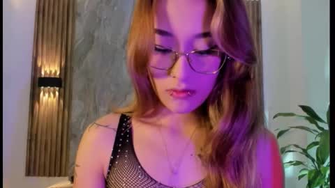 melodylanee online show from December 2025 11:06:02 AM