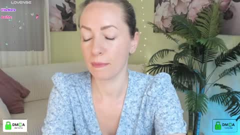 Melody My schedule this week  Wednesday Thursday Sunday online show from April 2026 03:20:02 PM