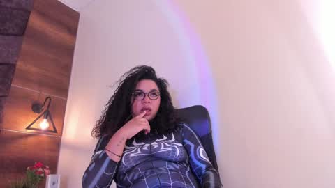  Memphis Williams  online show from January 2025 02:48:02 AM