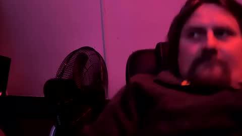 Snapshot of men10_12_1983 chatting on March 2025 07:49:01 PM men10_12_1983 online show from March 2025 07:49:01 PM